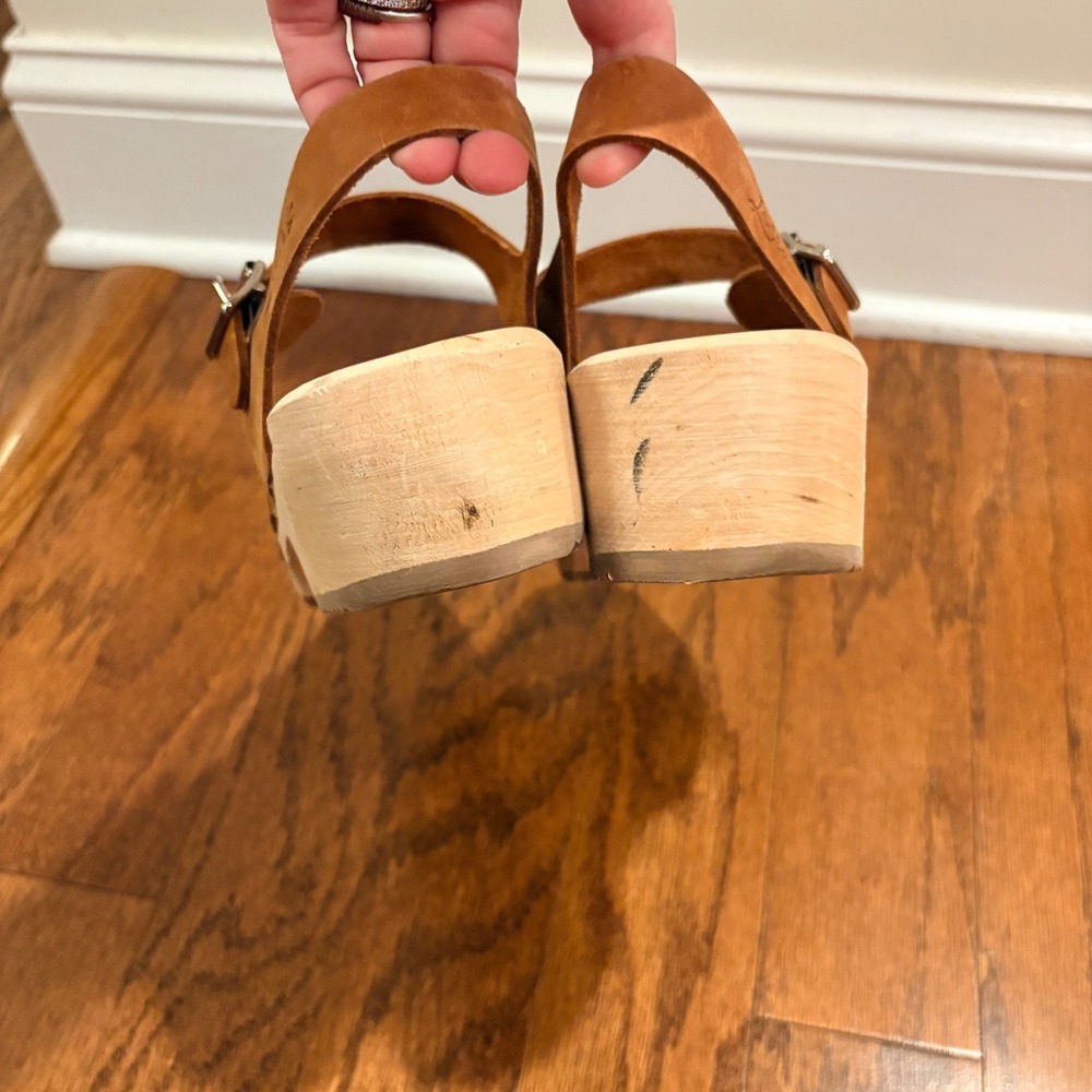 Lotta from Stockholm Swedish Low Wood Clog Sandals Tan Leather Heels Size 40 - Picture 11 of 11